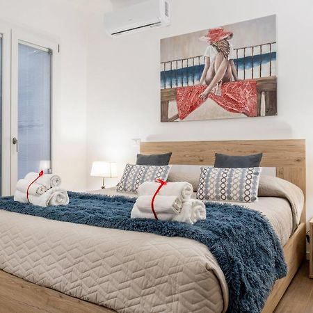 Donna Teresa Central & Cozy Apartment Таранто Экстерьер фото